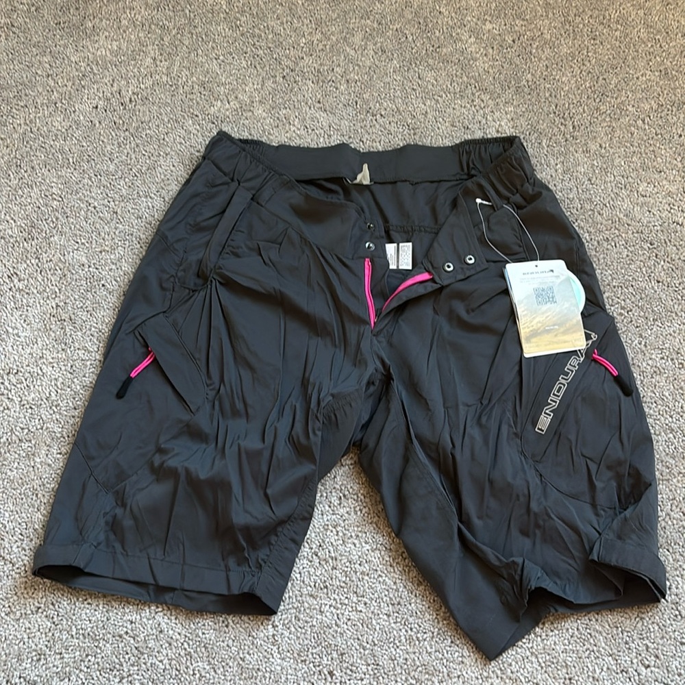 Ladies Endura mountain bike shorts